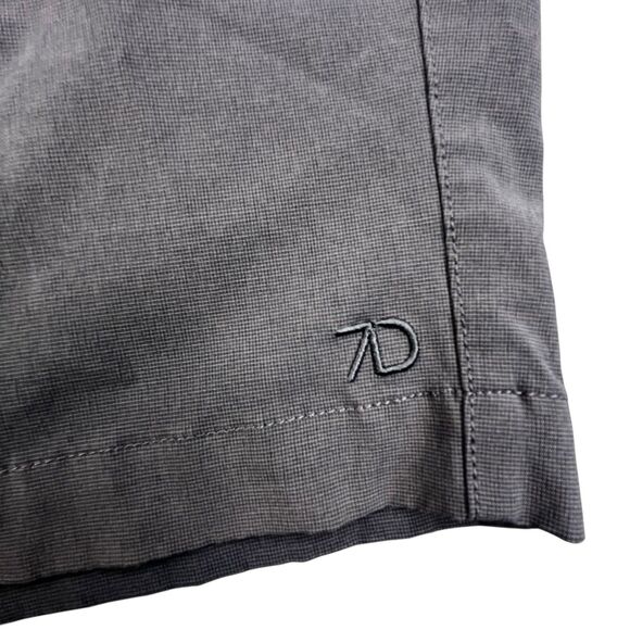 7 Diamonds Momentum Performance Shorts Mens 36 Gray Hybrid Golf Tech 10" - Picture 2 of 13